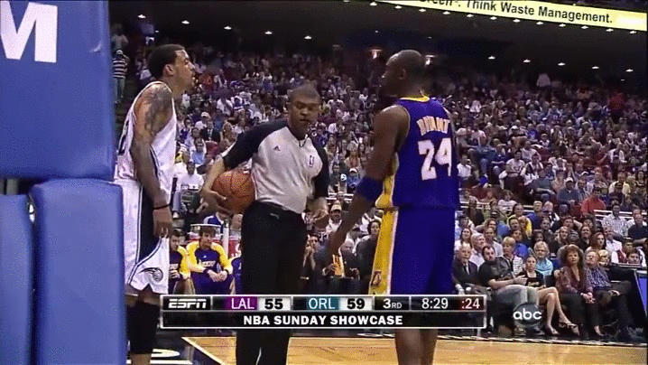 Kobe Doesn't Flinch! - Imgur.gif